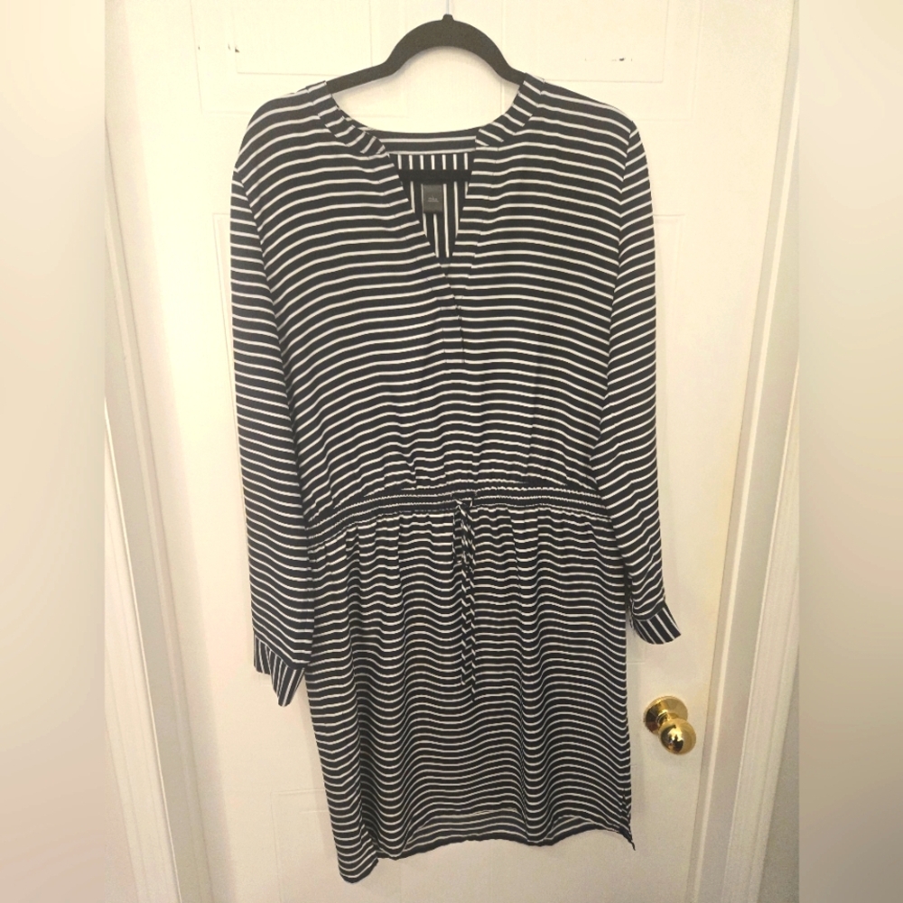 Ann Taylor Black and White Striped Long Sleeve Dress